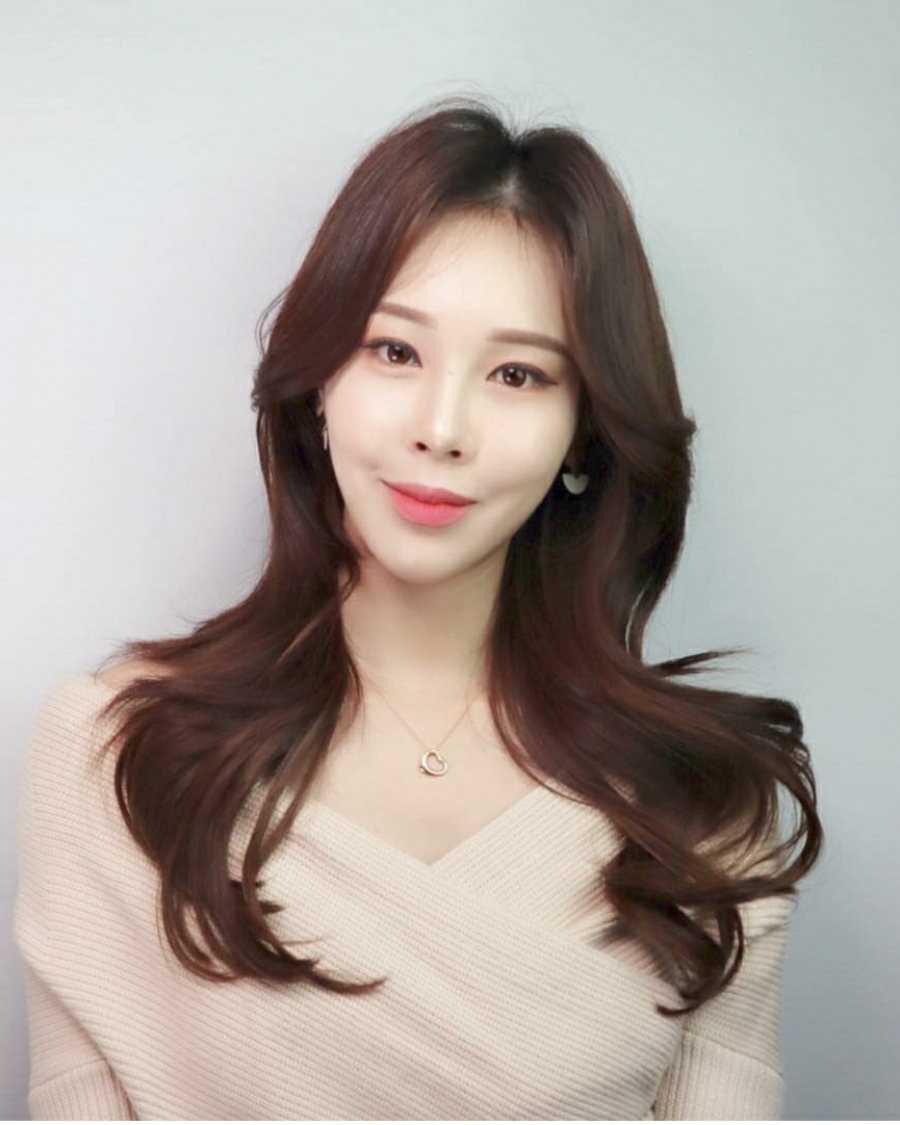 답십리 레이어드컷 페이스라인 레이어드컷 - 장한평역 미용실 헤어샵426